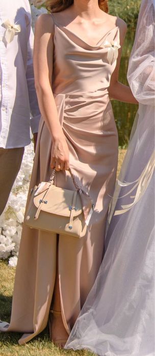 Сукня вечірня, випускна