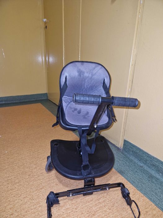 Dostawka do wozka z siedziskie x-rider