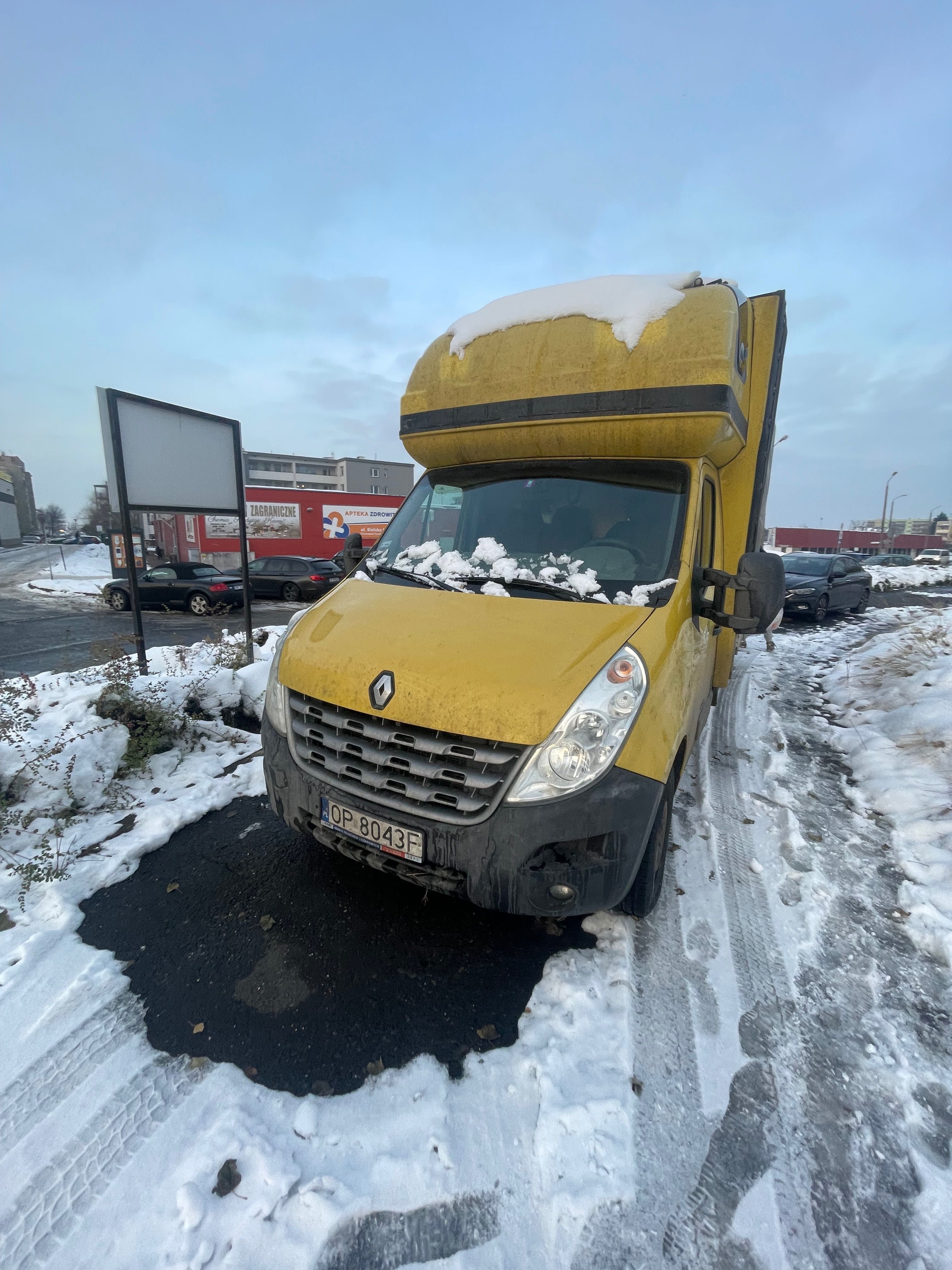 Wynajem busa z windą , Wypożyczalnia samochodów dostawczych Opole