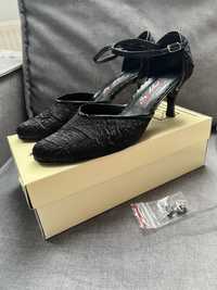 Buty na obcasie eleganckie czarne szpilki satynowe na wesele 40
