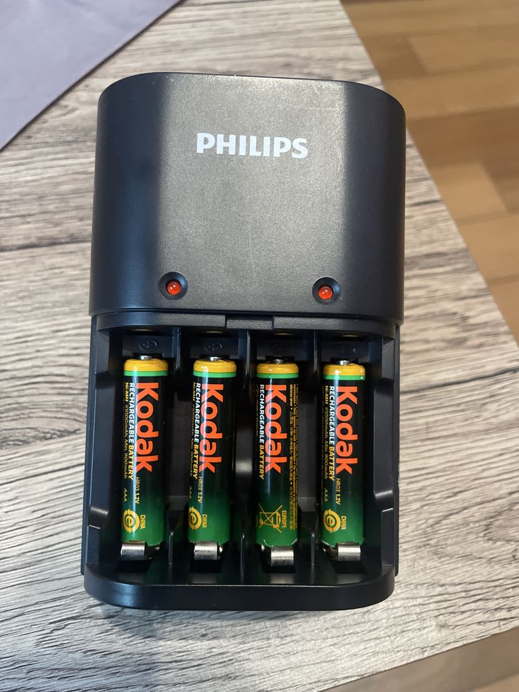 Ładowarka do akumulatorow PHILIPS SBC1490NB/12, POLECAM!