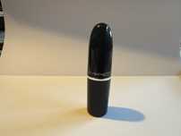 Szminka Pomadka MAC What in Carnation lustreeglass lipstick.