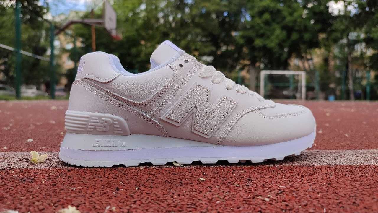 Женские кроссовки New balance