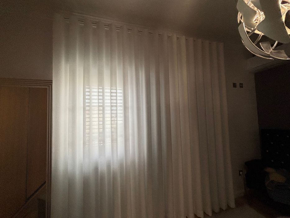 Cortinado branco ondas perfeitas 2,40mts