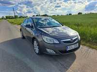 Opel Astra J benzyna 1.6