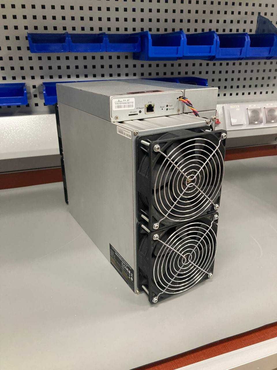 Асик Bitmain Antminer S19k Pro 115th.