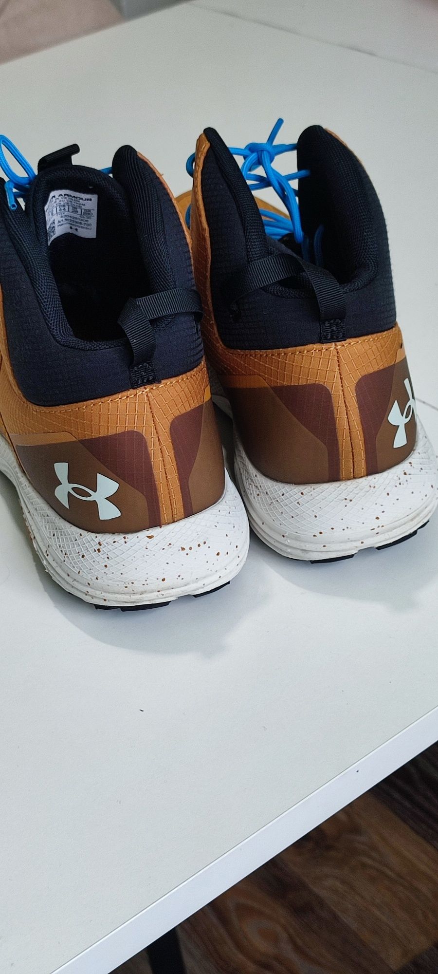 Трекінгові черевики Under Armour