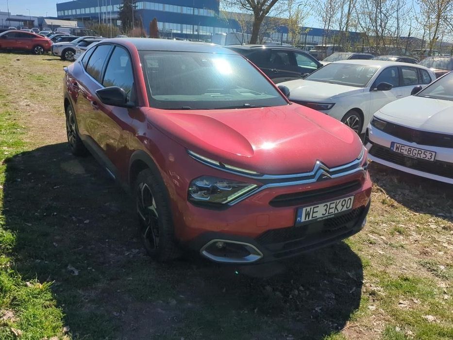 Citroën C4X Citroen C4 Max DEMO CAR z nowym hybrydowym silnikiem