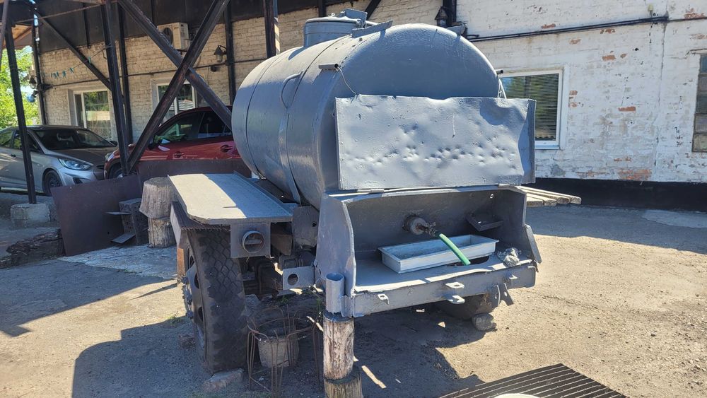 Продам бочку квасову 900 л. Харчовий алюміній .