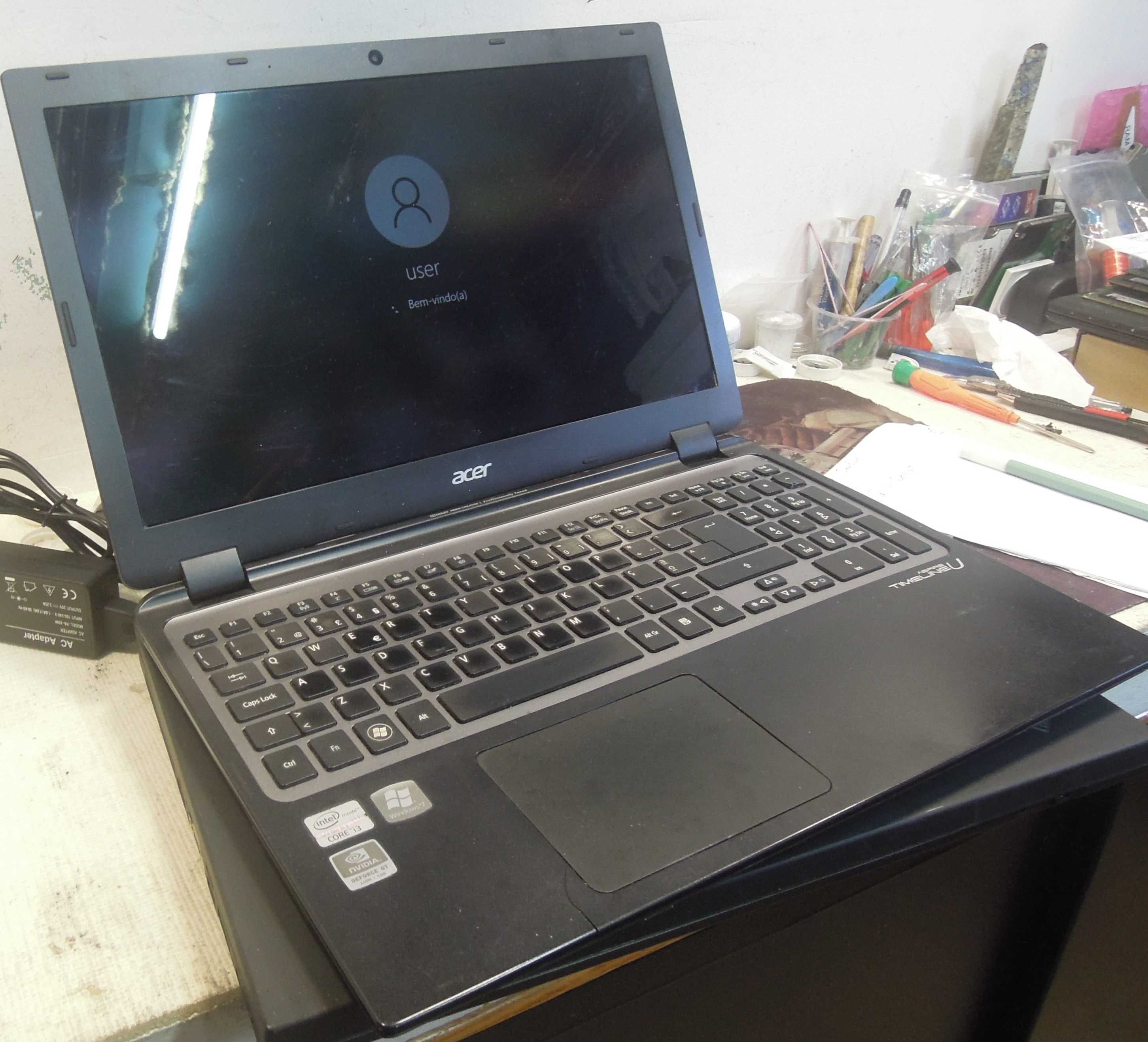 Acer timerline i3 serie 2637m