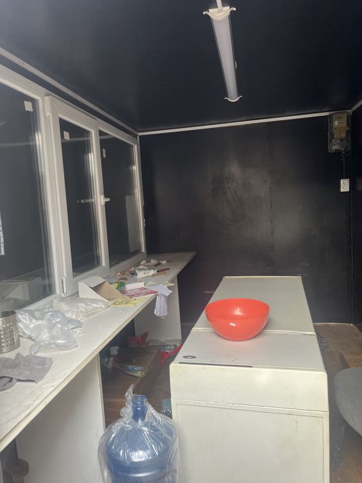 Торговий причіп для кавярні