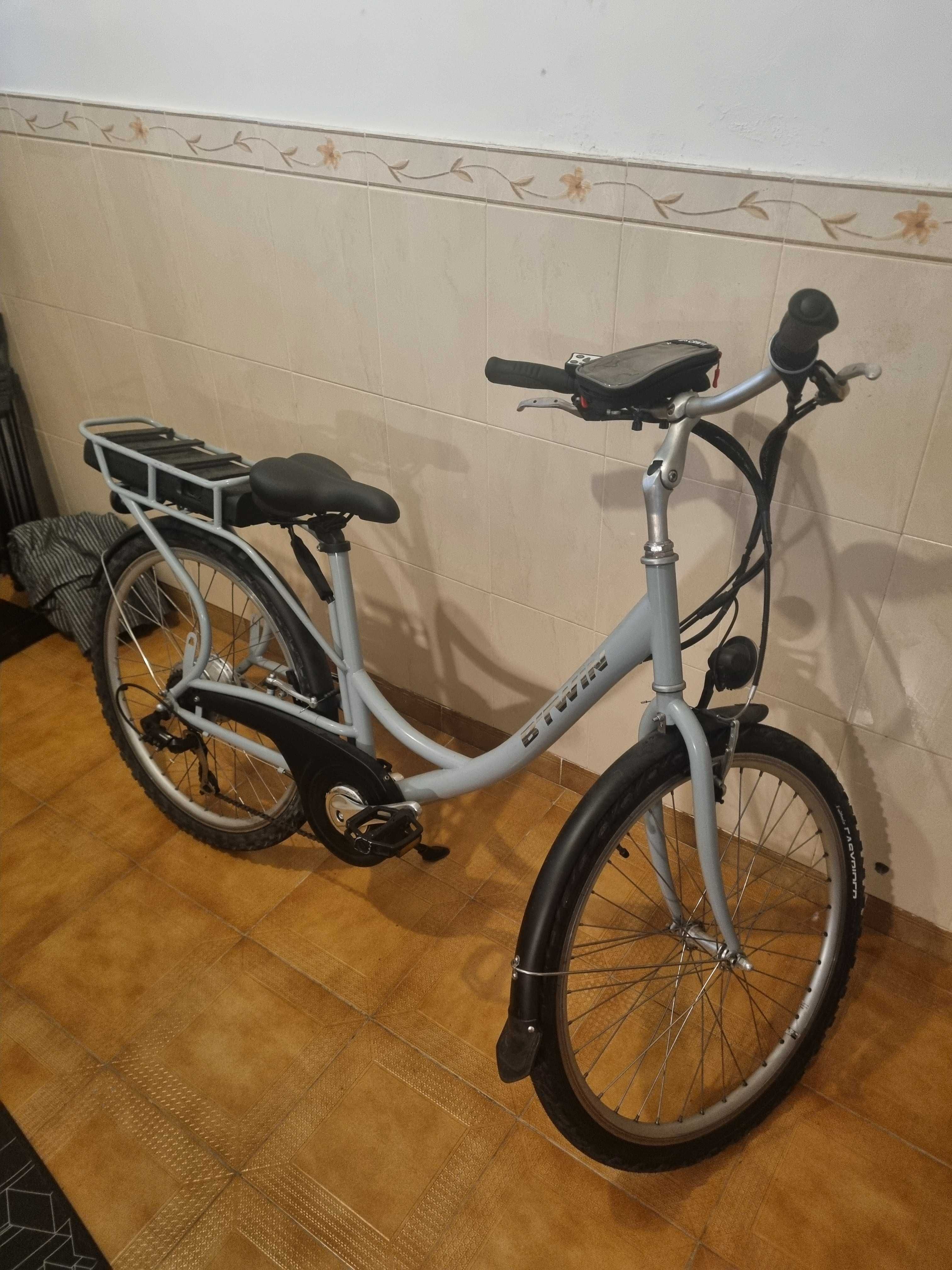 Bicicleta Eletrica Btwin aro 26