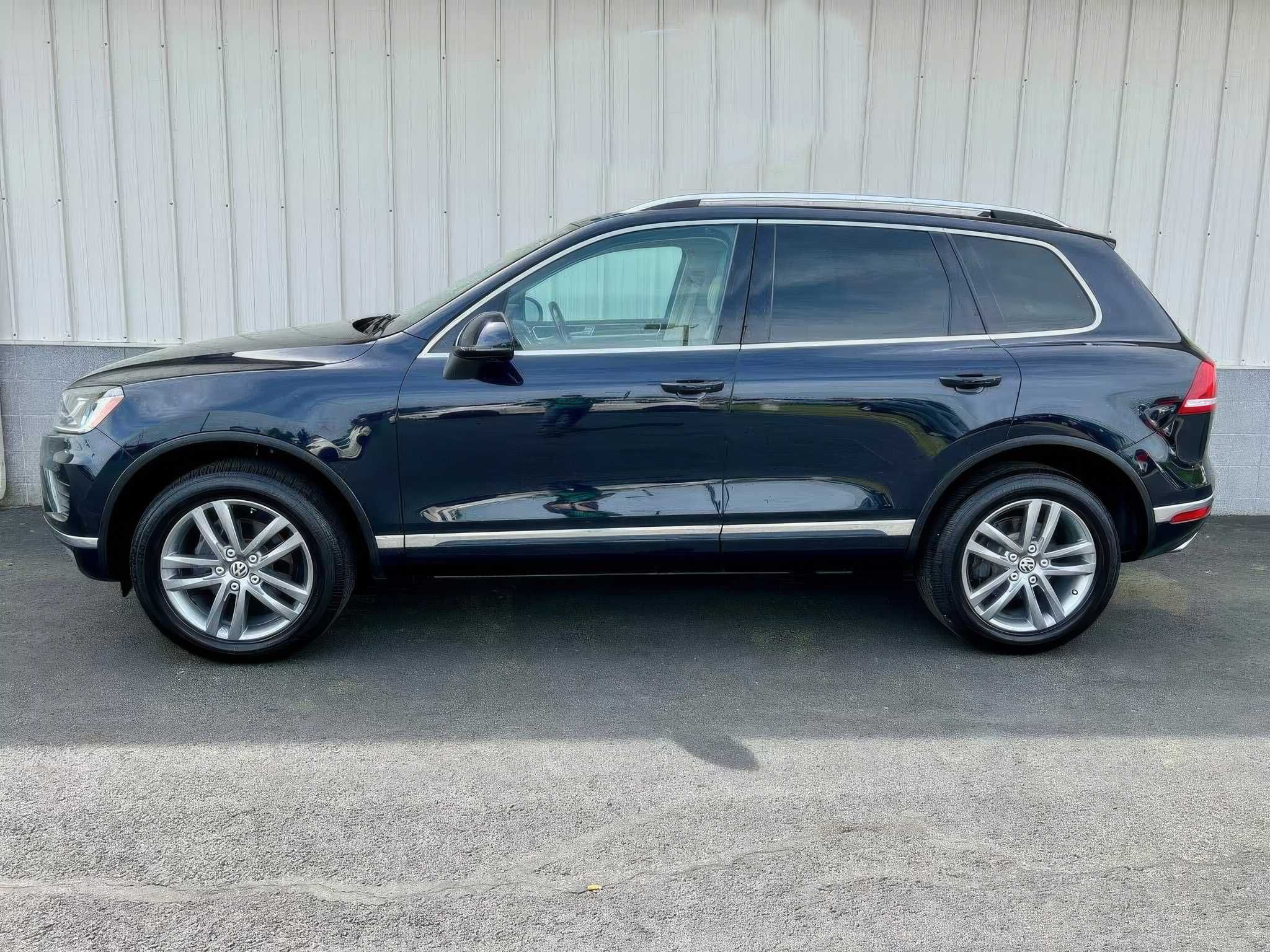 2016 Volkswagen Touareg TDI Lux