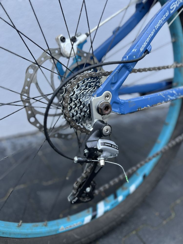 rower author agang mtb stunt  dirt dh street
