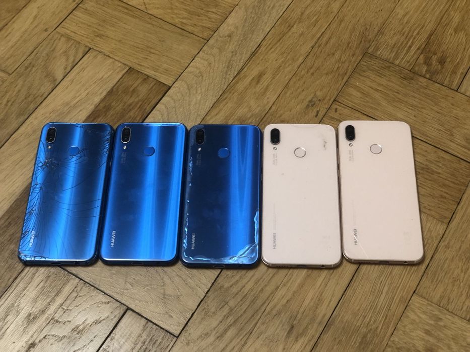 Телефон Huawei P20 lite 4/64gb