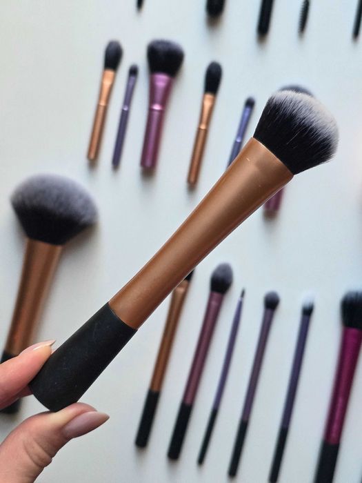 Пензлі для макіяжу real techniques, mac, inglot, beauty blender