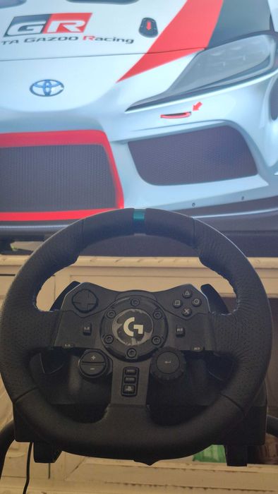Volante Logitech G923 + Cadeira playseat Challenge