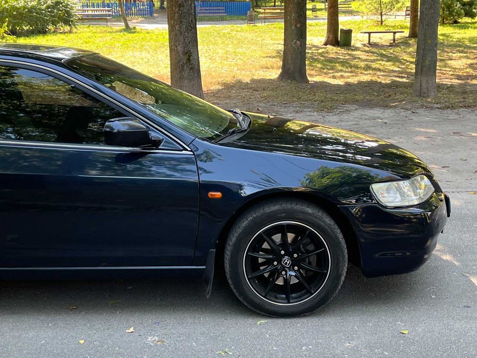 Продам Honda Accord 2000р. #71487