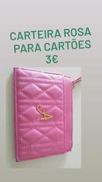 Carteira rosa para cartões