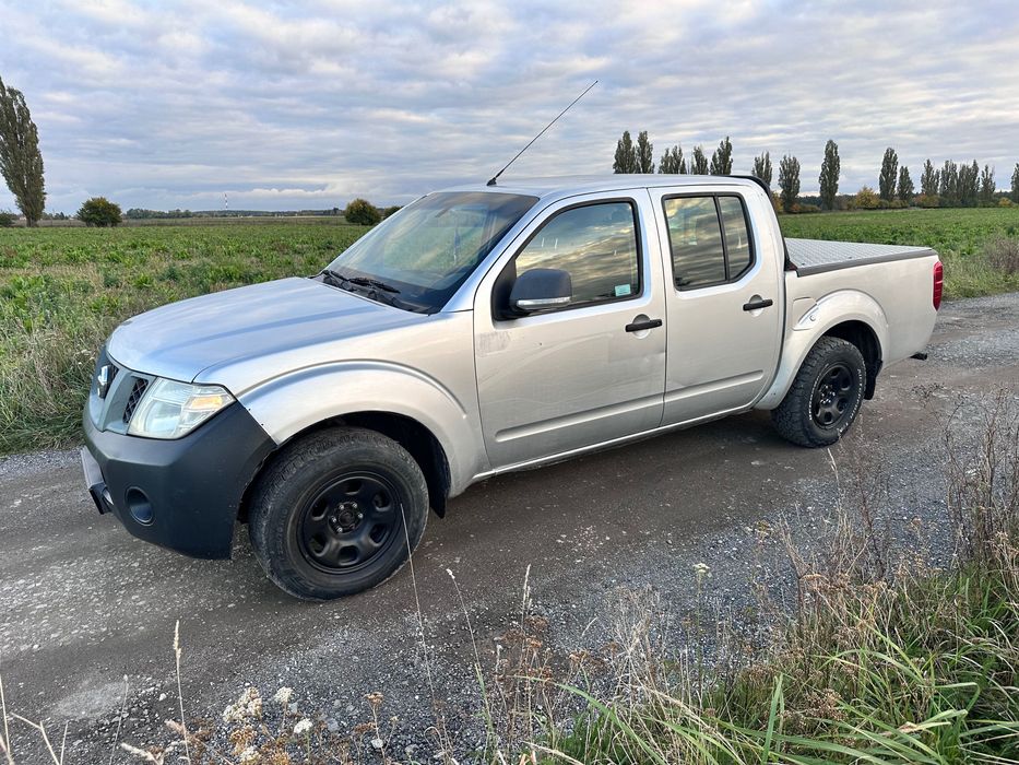 Nissan Navara D40 2,5  XE 140  2014 rok brutto vat 23