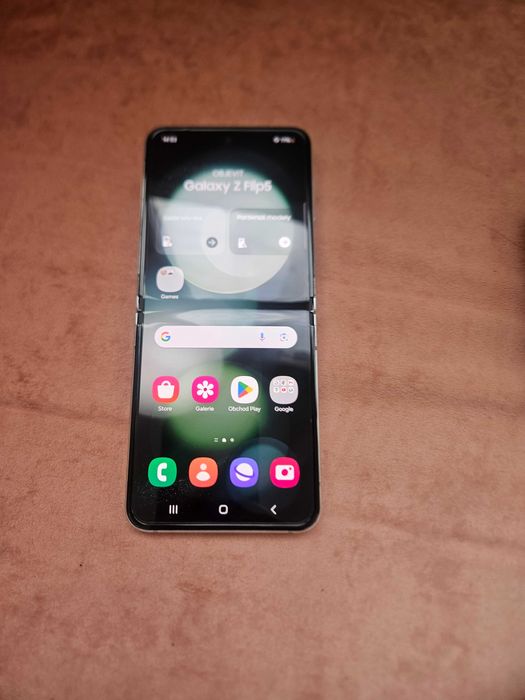 Samsung flip 5 demo
