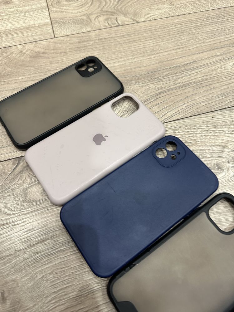 Продам чехлы на Iphone 11 Б/У, цена 70/штука, 5 штук - 300грн!