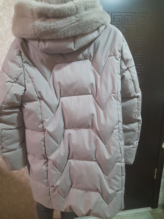 Зимниее женское пальто