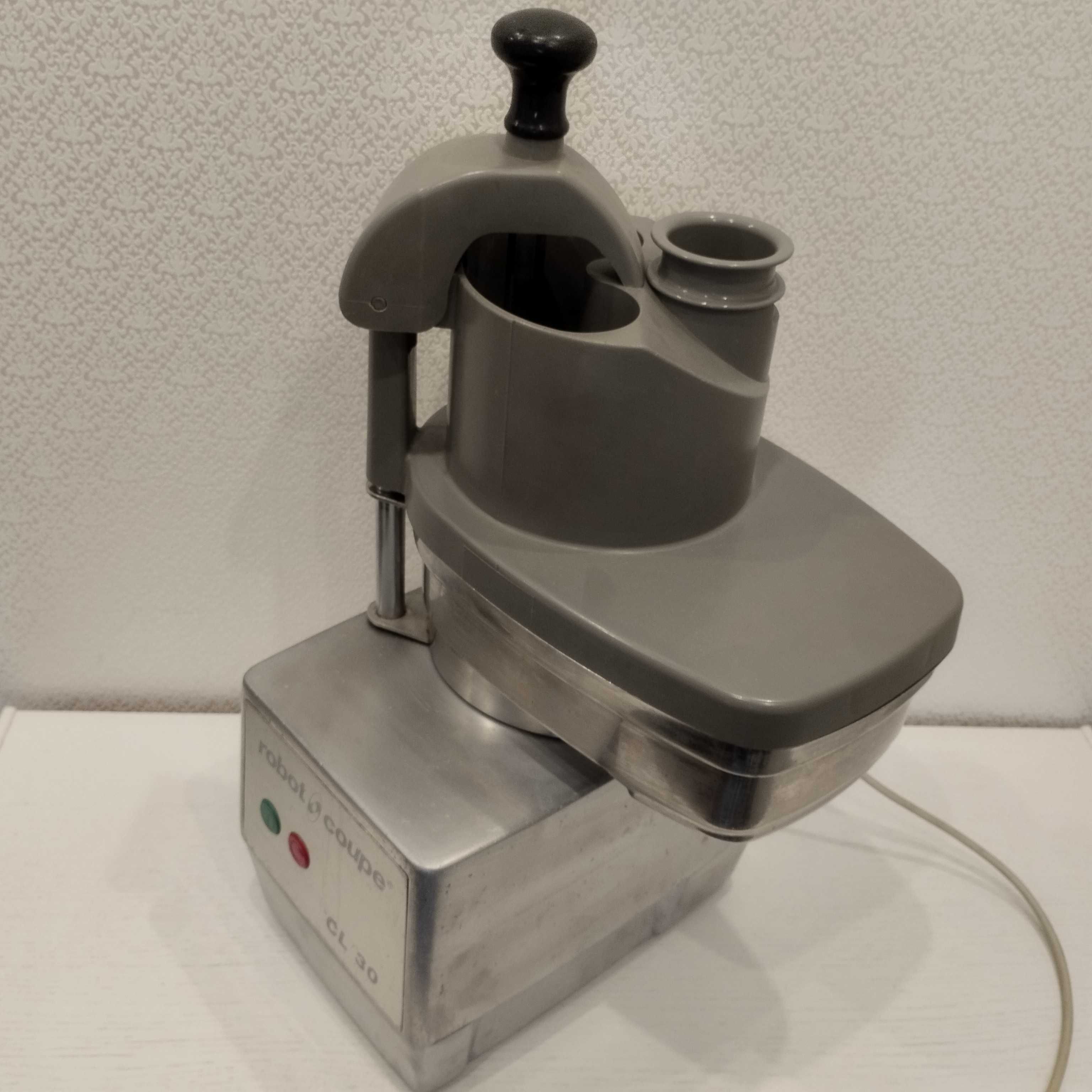 Овощерезка, сиротерка, овочерізка Robot Coupe CL 30 с дисками