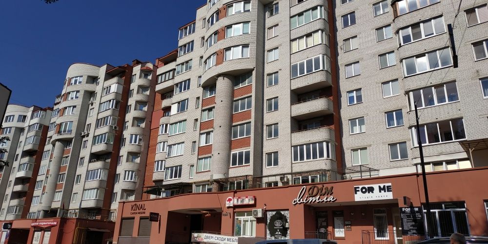 Подобова оренда 1кім.квартири вул.Коновальця 5