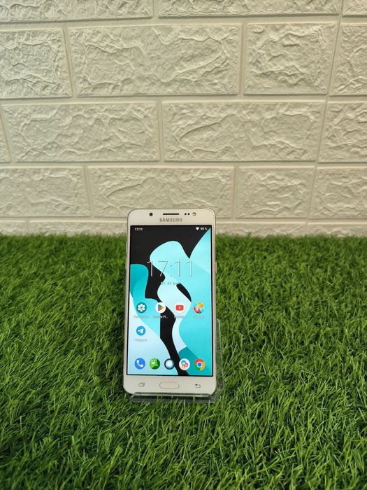 Samsung Galaxy J510FN 2/16 White
