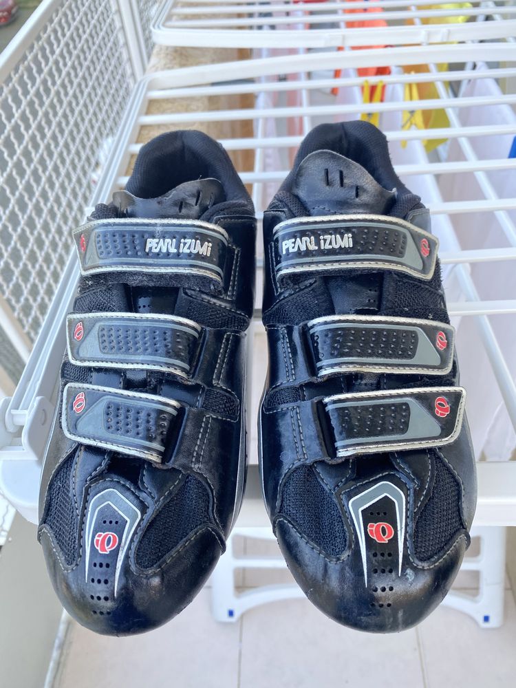 Sapatos de ciclismo
