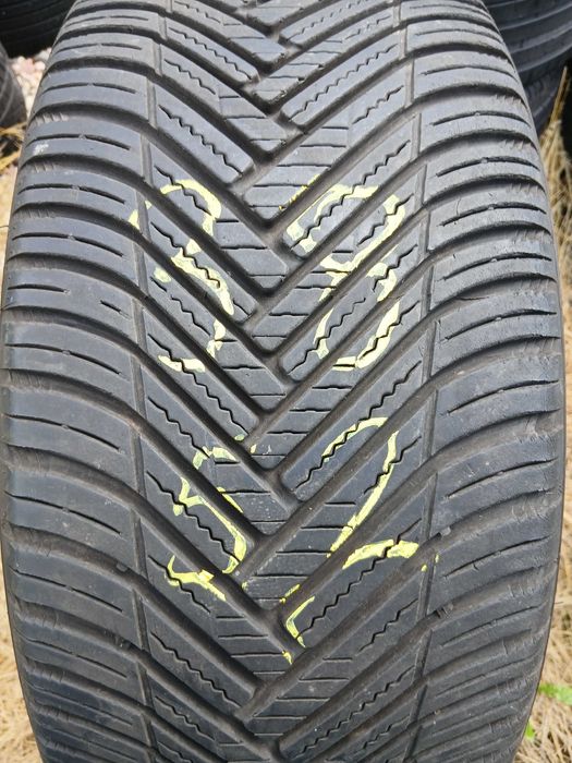 Opona używana 225/45R18 Hankook Kinergy 4S 1szt.