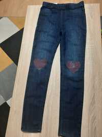 Nowe spodnie jeans, leginsy H&M,  rozm. 134 z cekinami