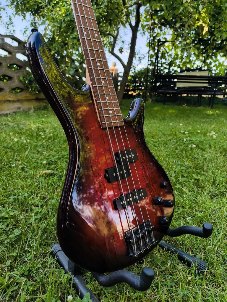 Gitara basowa Ibanez GSR200SM