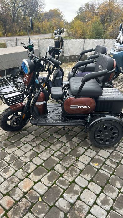 Єлектро скутер,трицикл Fada