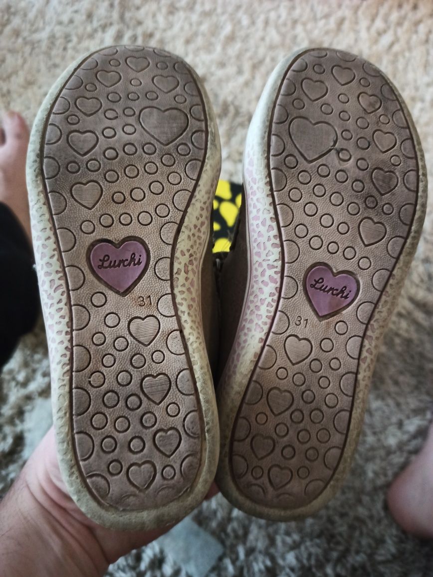 Дитячі шкіряні кросівки для дівчинки Lurchi