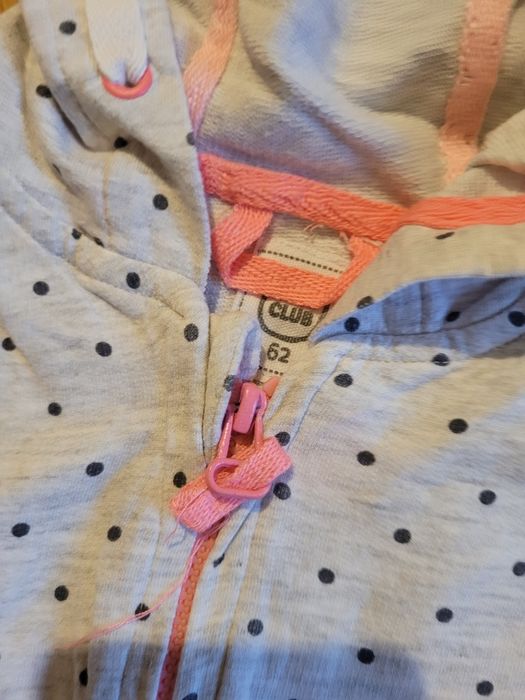 Bluza rozpinana z kapturem cool club r. 62