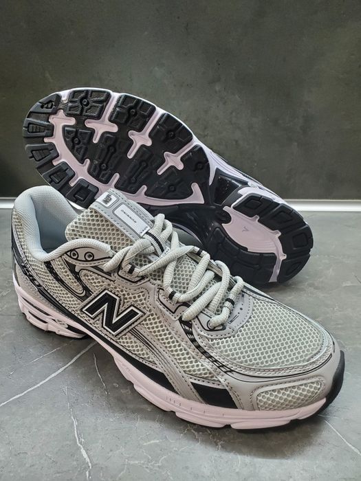 New Balance 740  чоловічі кросівки
