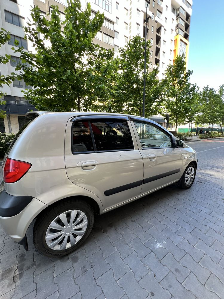 Продам HYUNDAI GETZ 2008 1.4 механика