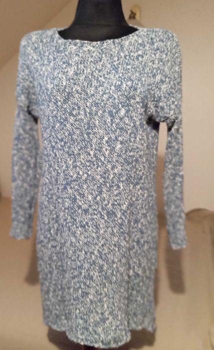 Nowa, włoska sukienka z bawełnianej dzianiny - r. 40