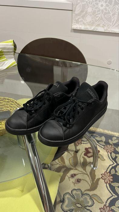 Tenis da Adidas - tamanho 42