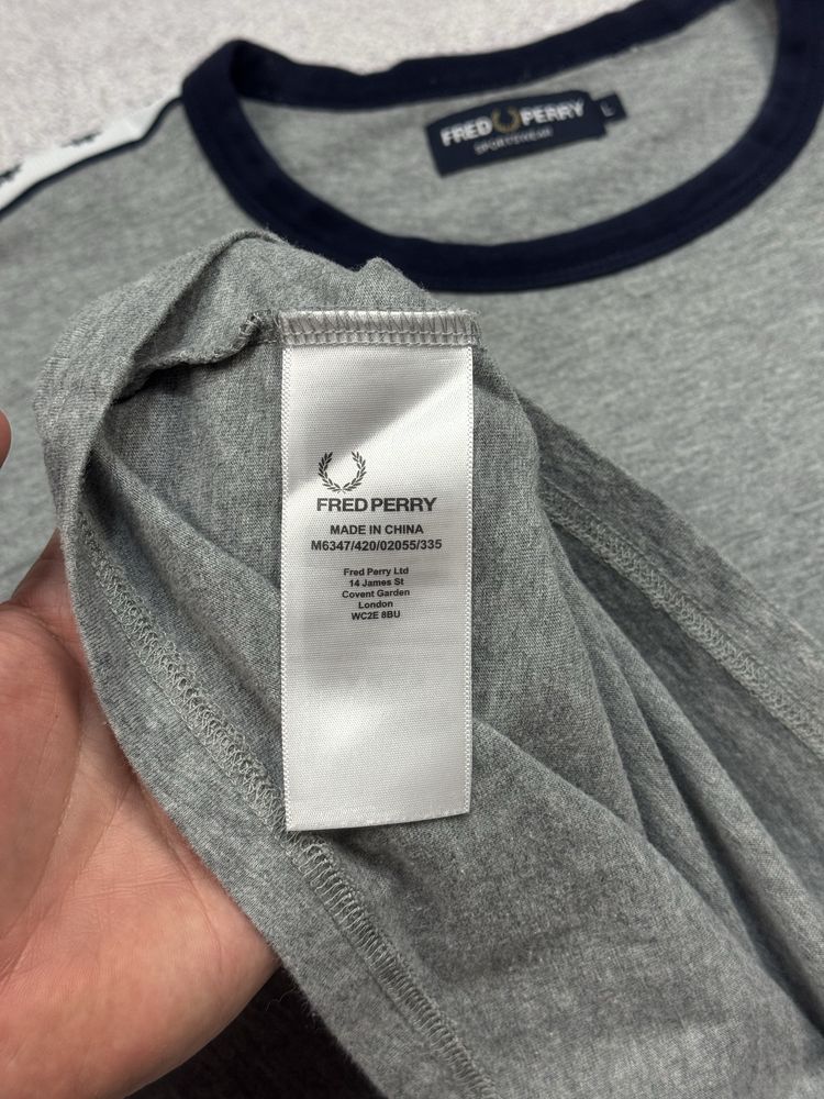 Футболка fred perry с лампасамм