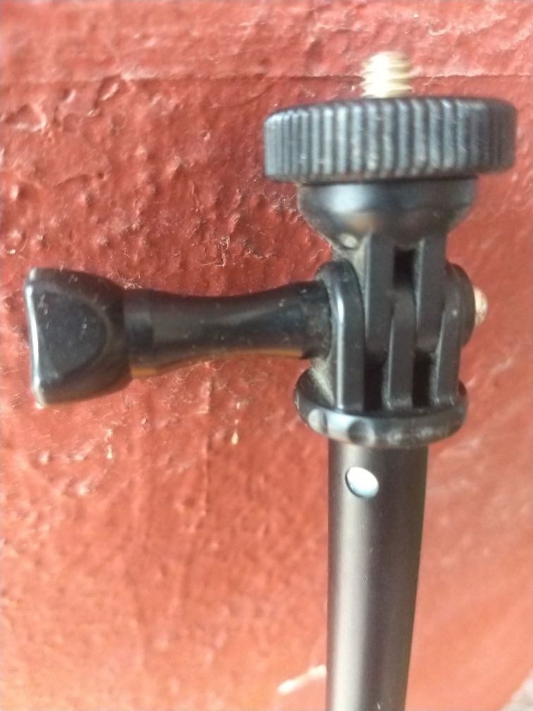 Monopad Selfie Stick