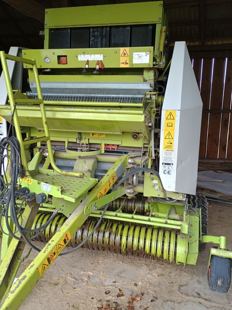 Prasa pasowa Claas Variant 280 stan bdb