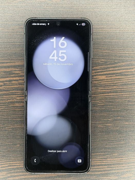 Samsung Galaxy Z Flip5 5G – 512GB