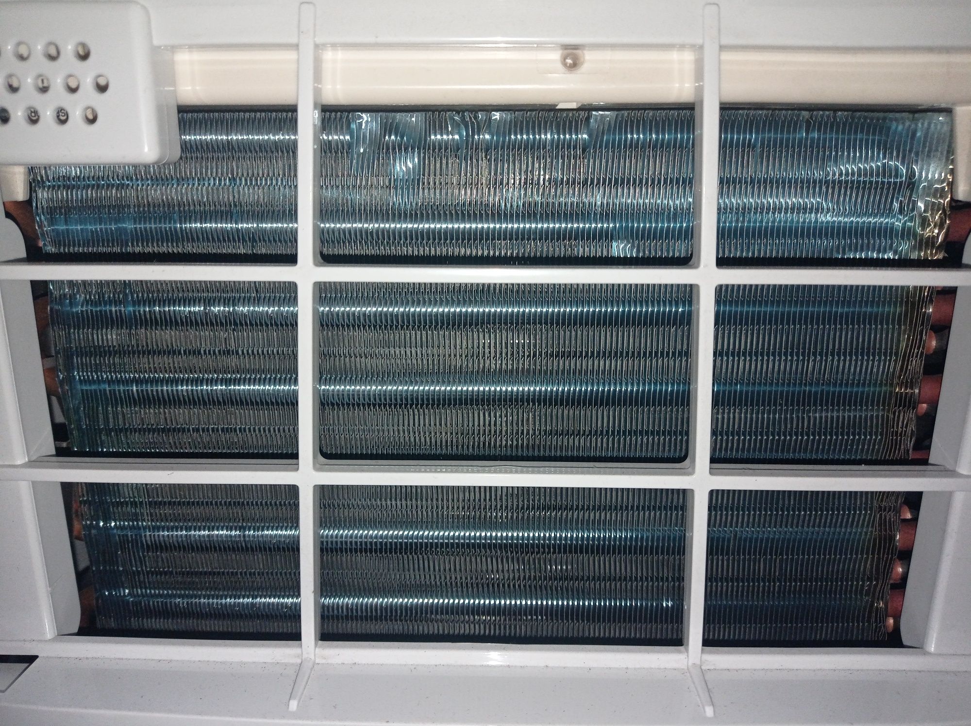 Osuszacz 12l/24godz 195W kompresorowy