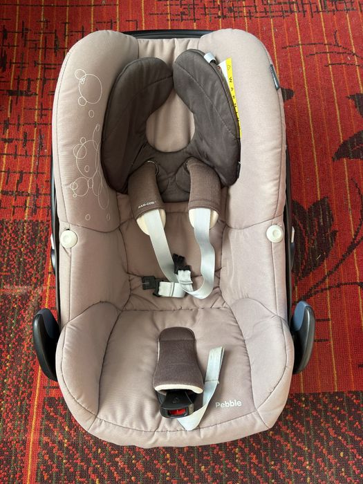 Автокрісло Maxi-Cosi Pebble Plus i-Size