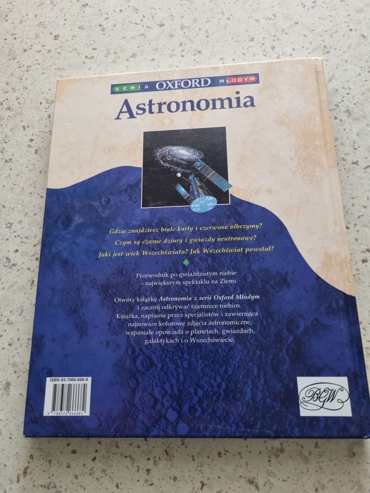 Książka Astronomia