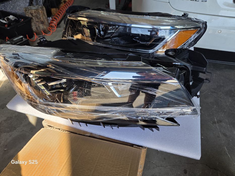 фара VW Passat 2022 2023 USA 561941035B 561941036B