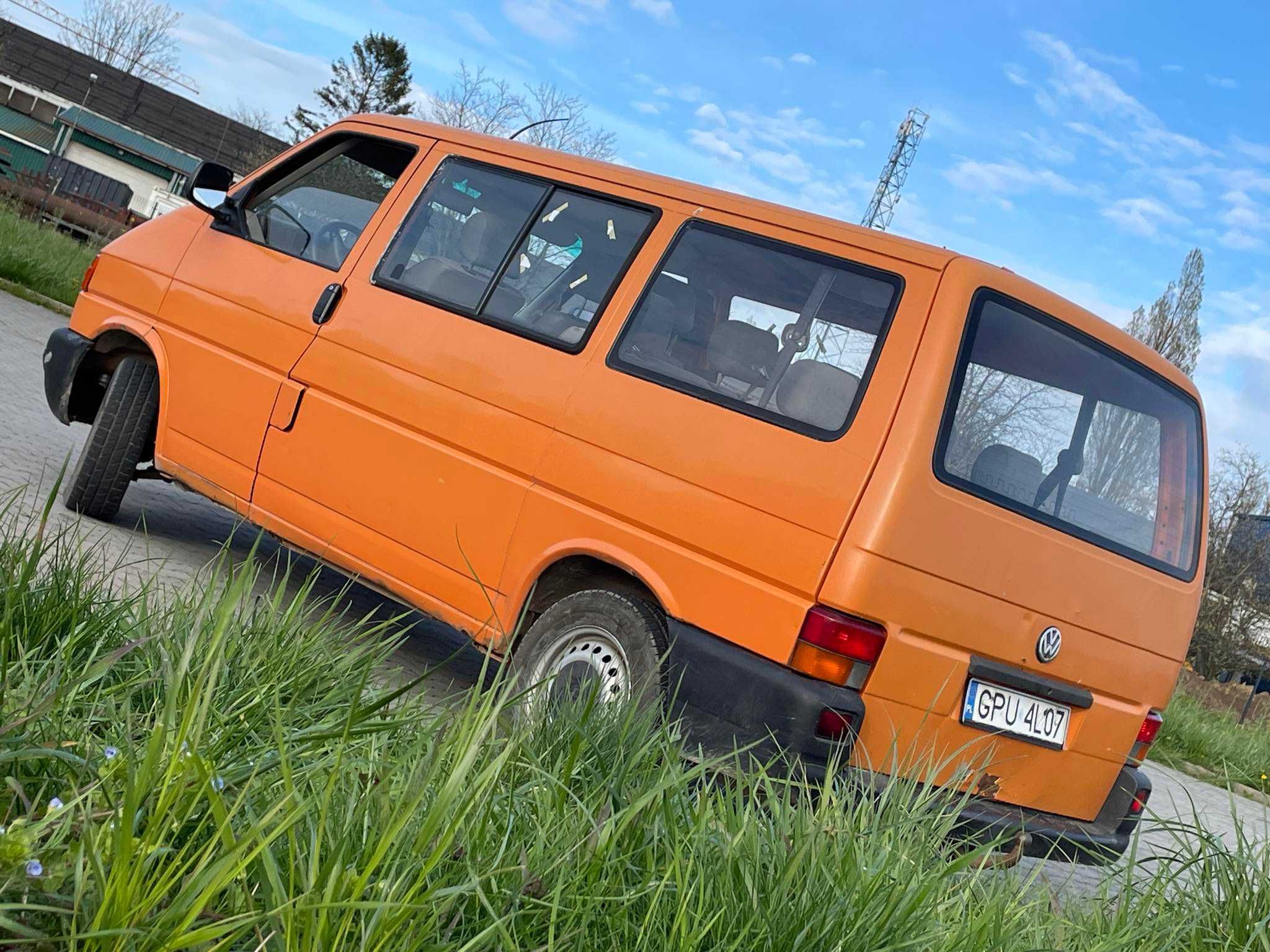 VW T4 9 osobowy z hakiem 1998r Oc i Pt - możliwa zamiana